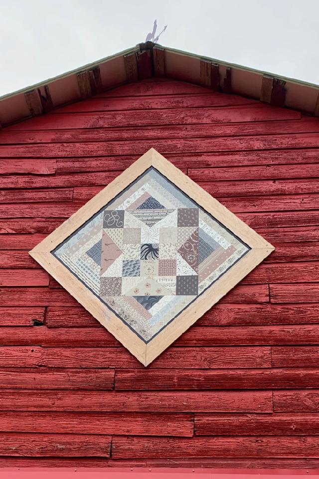 Private Home - Johnstown Road Quilt